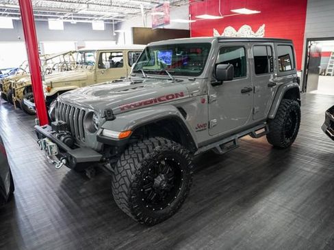 Used 2021 Jeep Wrangler Unlimited Rubicon AWD/4WD image 2
