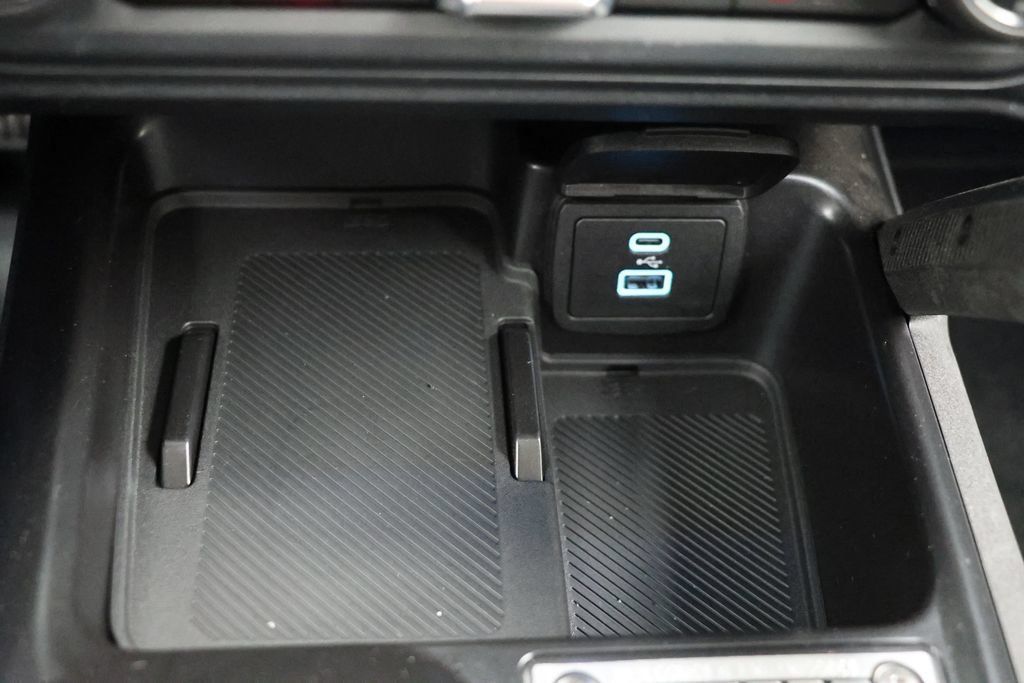 Used 2025 Ford Bronco Badlands AWD/4WD image 23