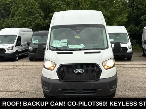 New 2026 Ford Transit 250 148 High Roof w/ Load Area Protection Package RWD image 6