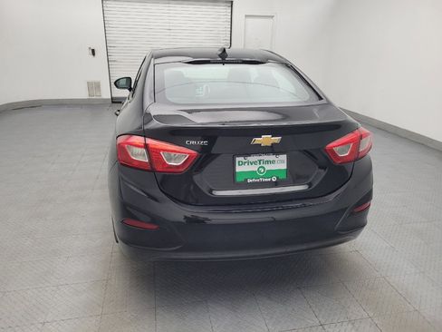 Used 2018 Chevrolet Cruze LS FWD image 6