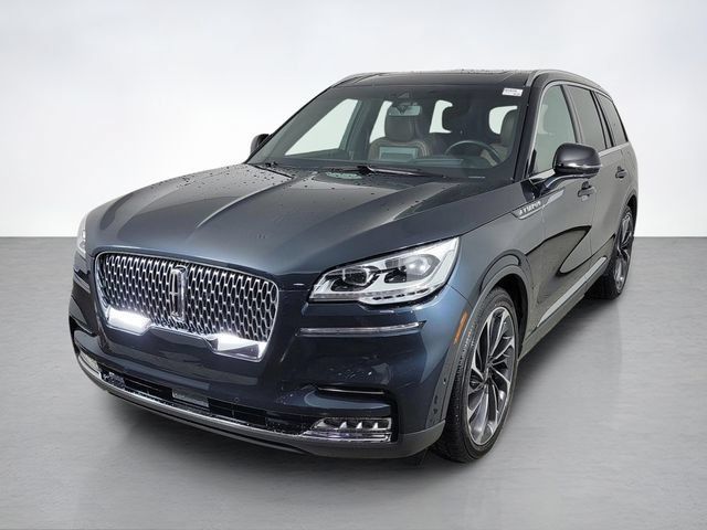 Used 2023 Lincoln Aviator Reserve w/ Equipment Group 201A AWD/4WD image 7