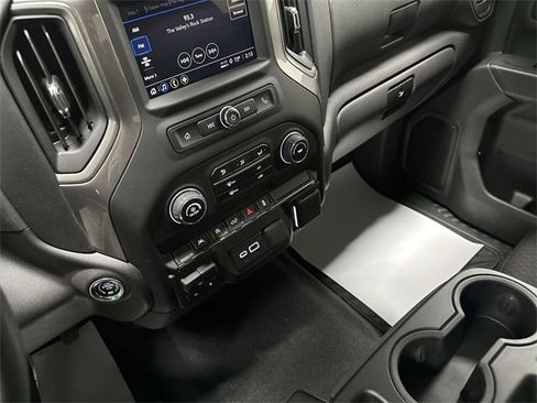 Used 2024 Chevrolet Silverado 1500 Custom image 13