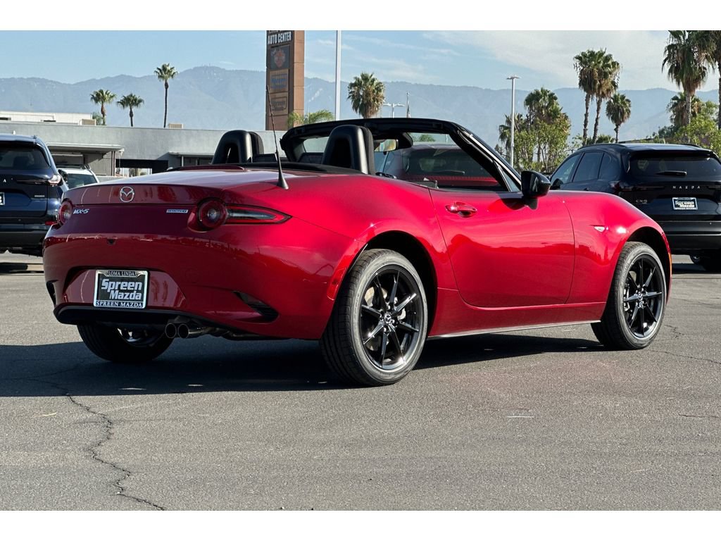 New 2026 MAZDA MX-5 Miata Sport w/ Appearance Package RWD image 4