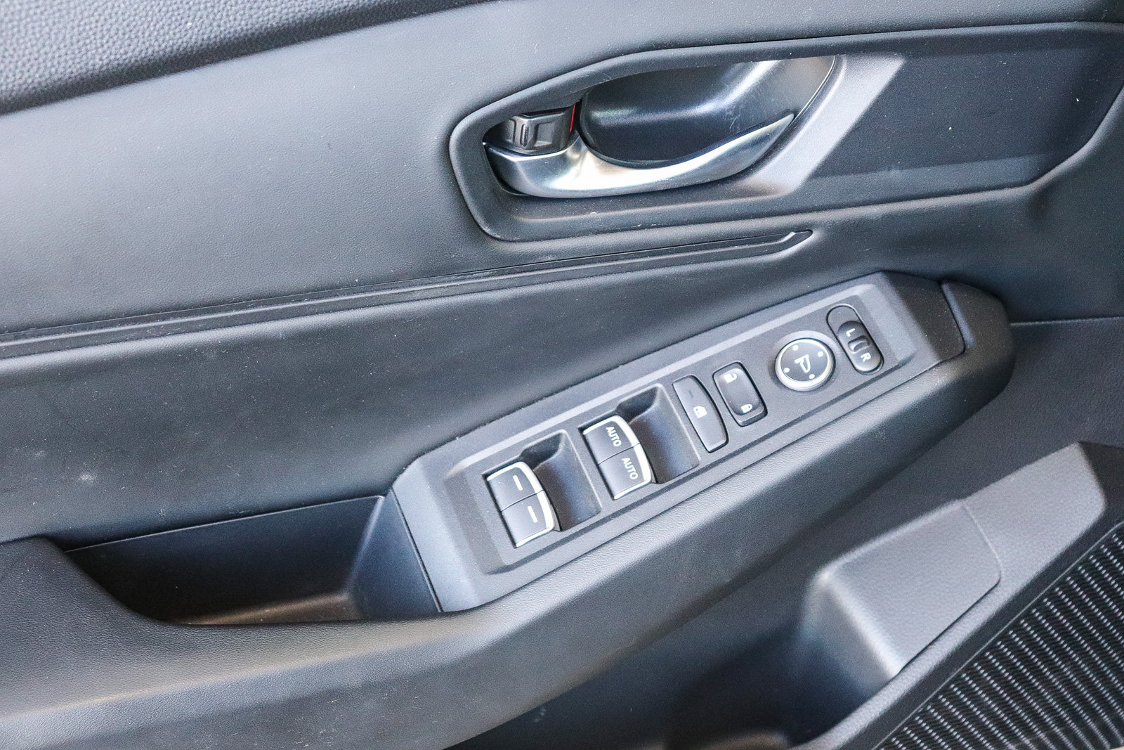 Certified 2024 Honda Accord EX image 24