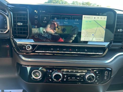 Used 2023 GMC Sierra 1500 SLT w/ SLT Premium Package image 22