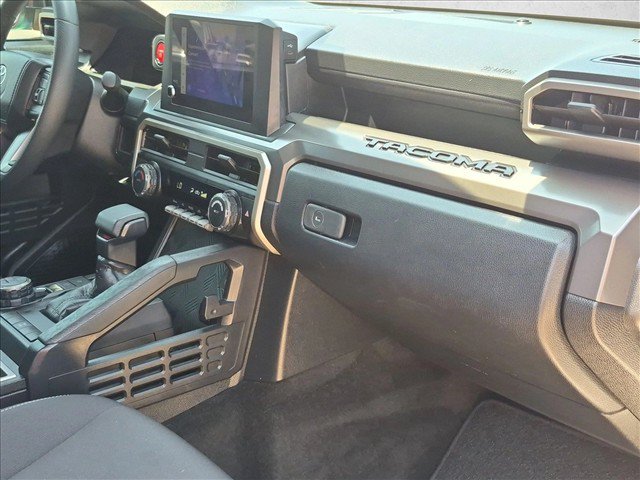 Used 2024 Toyota Tacoma TRD Off-Road AWD/4WD image 20