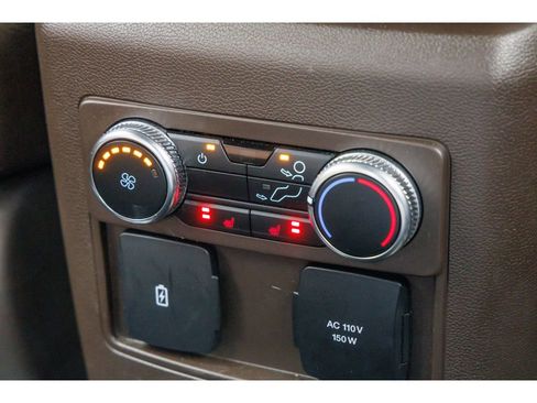 Used 2023 Ford Explorer King Ranch w/ Technology Package AWD/4WD image 14