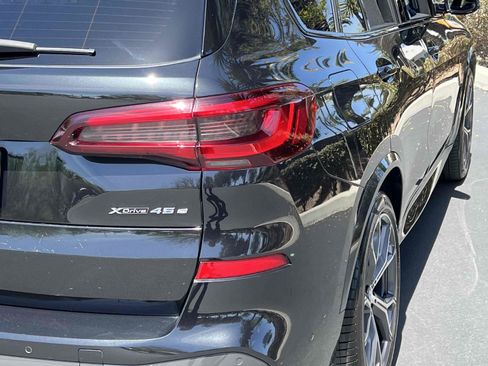 Used 2021 BMW X5 xDrive45e w/ M Sport Package AWD/4WD image 63