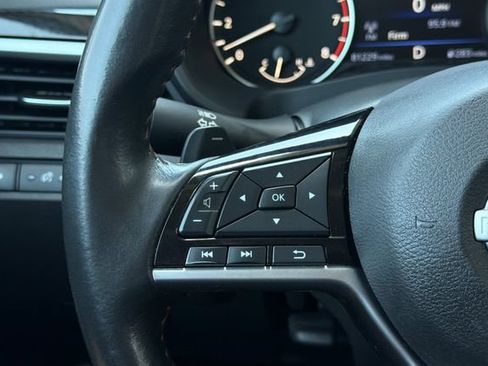 Used 2024 Nissan Altima 2.5 SR w/ SR Premium Package AWD/4WD image 28