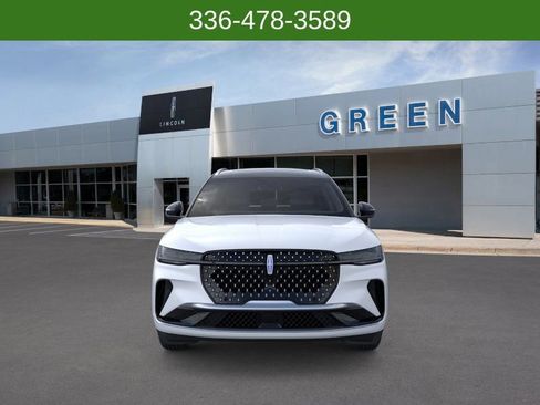 New 2026 Lincoln Nautilus Reserve image 6