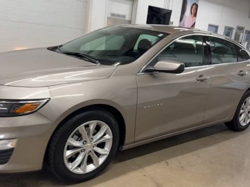 Used 2024 Chevrolet Malibu LT image 5