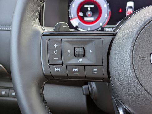 Certified 2024 Nissan Pathfinder Platinum w/ Cargo Package image 29