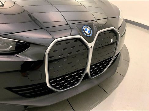 Used 2023 BMW i4 eDrive35 w/ Premium Package RWD image 28