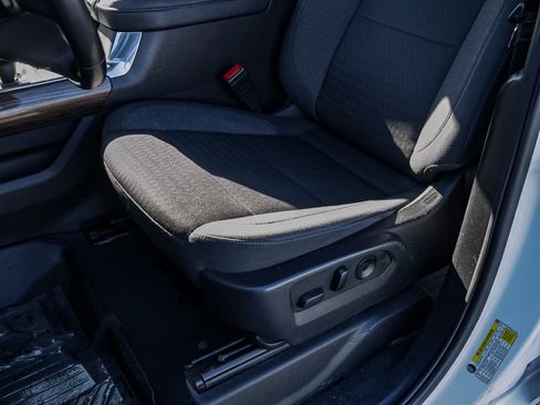 Used 2024 Chevrolet Silverado 1500 LT Trail Boss w/ Protection Package image 18