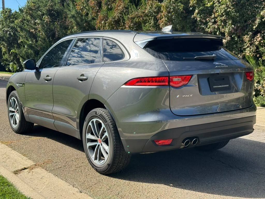 Used 2017 Jaguar F-PACE Premium AWD/4WD image 5