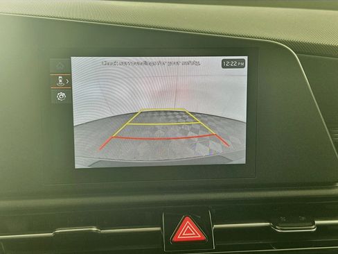Used 2026 Kia Niro LX FWD image 22