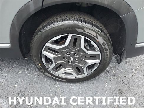 Certified 2023 Hyundai Santa Fe Limited image 30