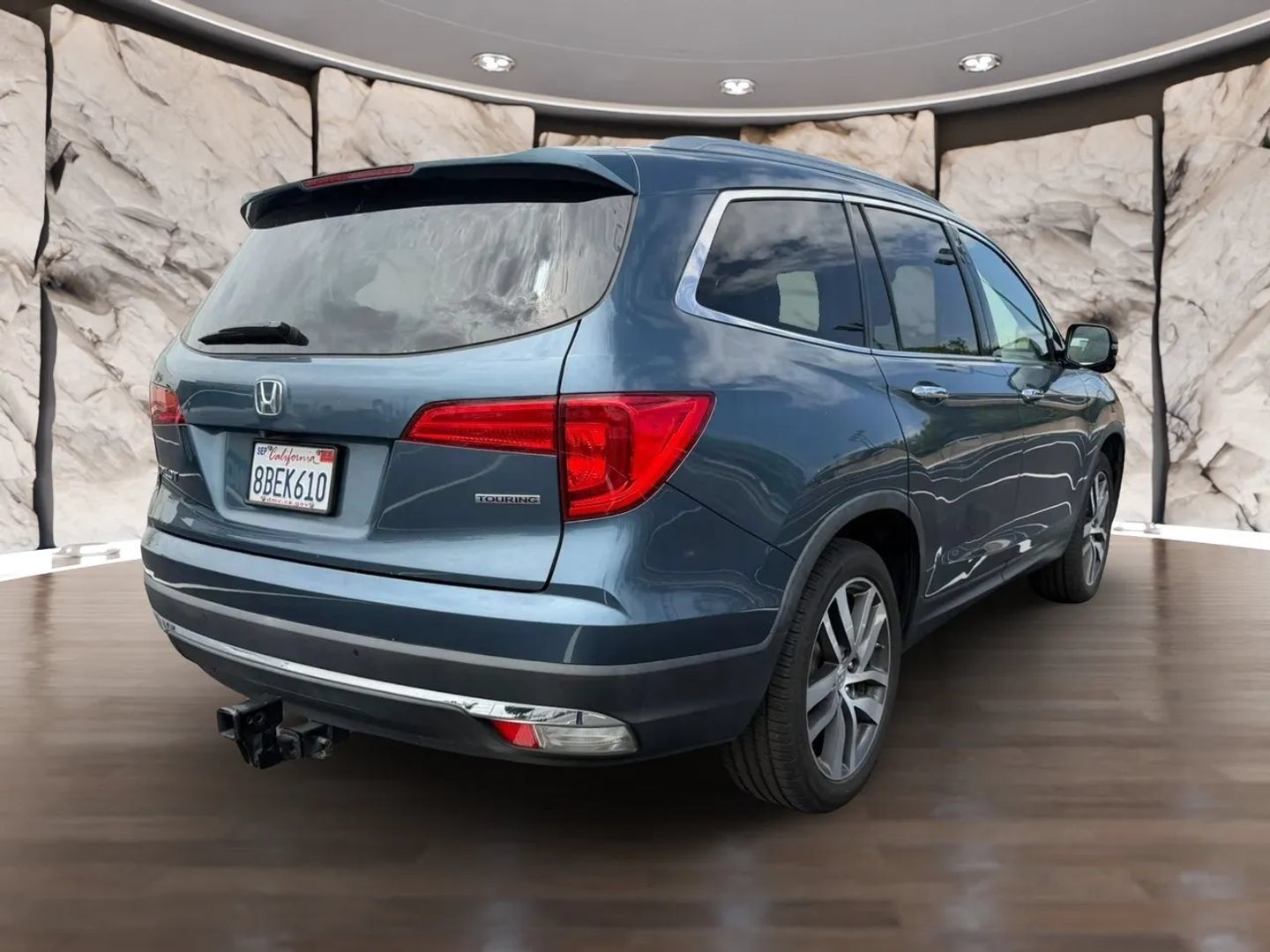 Used 2017 Honda Pilot Touring image 6