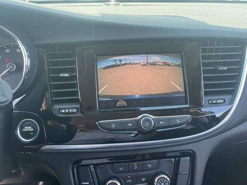 Used 2022 Buick Encore Preferred w/ Safety Package image 15