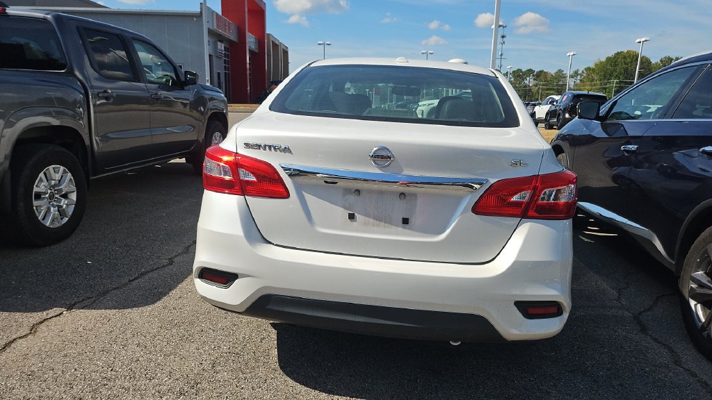 Used 2019 Nissan Sentra SL FWD image 3