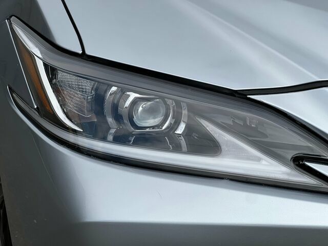 Used 2024 Lexus ES 300h F Sport FWD image 31