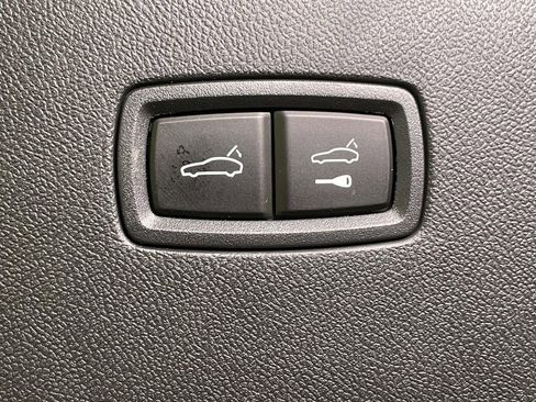 Certified 2023 Porsche Cayenne GTS image 21