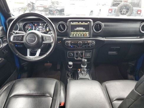 Used 2022 Jeep Wrangler Unlimited Sahara w/ Safety Group image 12