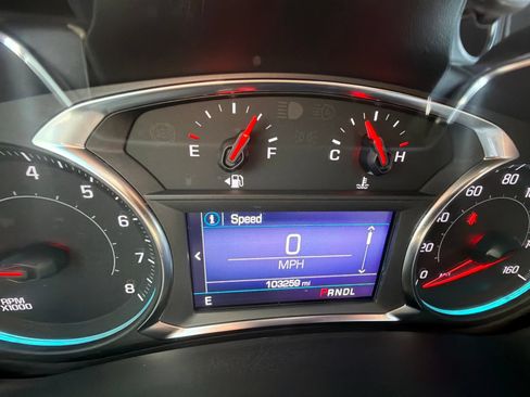 Used 2022 Chevrolet Equinox LT AWD/4WD image 14