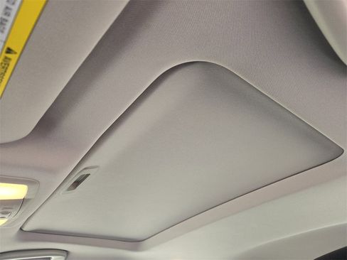 Used 2016 INFINITI QX50 2WD w/ Deluxe Touring Package image 26