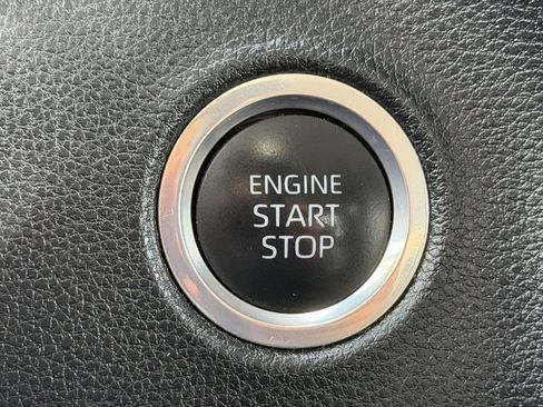 Used 2023 Toyota Tundra SR5 w/ SR5 Premium Package AWD/4WD image 8