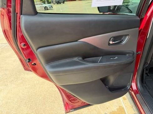 Used 2022 Nissan Murano SL FWD image 14