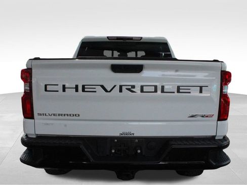 Used 2022 Chevrolet Silverado 1500 ZR2 AWD/4WD image 17