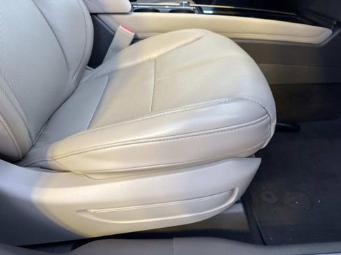 Used 2020 Lincoln Corsair Reserve w/ Equipment Group 201A image 11