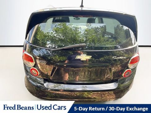 Used 2012 Chevrolet Sonic LS FWD image 3