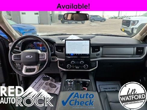 Used 2024 Ford Expedition Max XLT image 8