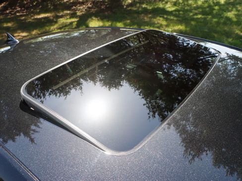 Used 2013 Cadillac ATS Performance w/ Cold Weather Package RWD image 9