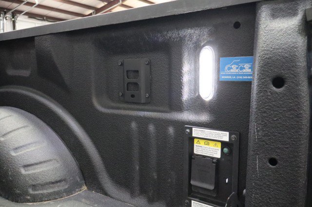 Used 2024 Ford F250 Platinum AWD/4WD image 32