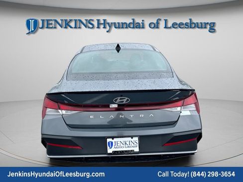 New 2026 Hyundai Elantra Sport image 6