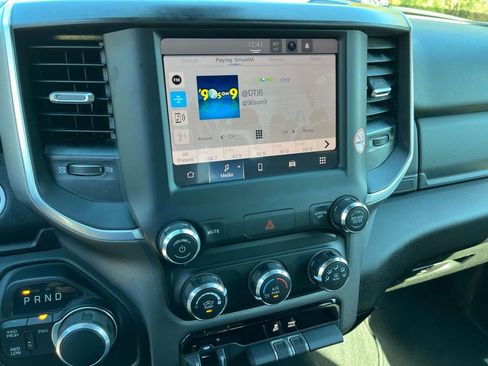 Used 2024 RAM 2500 Big Horn image 34