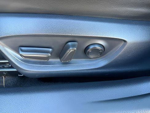 Used 2024 Toyota Camry SE FWD image 14