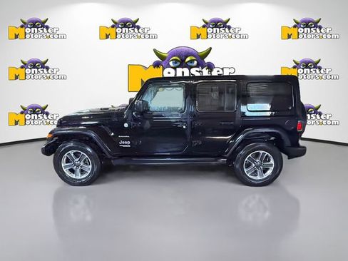 Used 2021 Jeep Wrangler Unlimited Sahara w/ Uconnect 4C Nav & Sound Group image 7