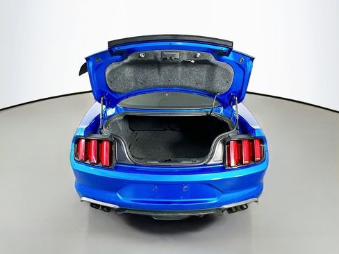 Used 2019 Ford Mustang GT Premium w/ Equipment Group 401A RWD image 29