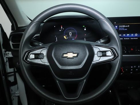 Used 2025 Chevrolet TrailBlazer LT image 21