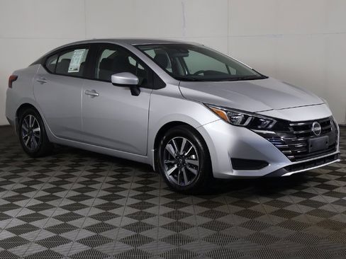 Used 2024 Nissan Versa SV w/ Trunk Package image 42