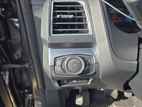 Used 2019 Ford Explorer Sport w/ Equipment Group 401A image 24