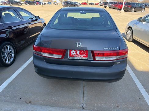 Used 2004 Honda Accord LX image 5