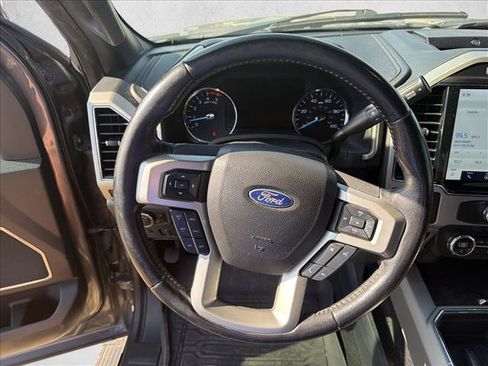 Used 2022 Ford F250 Lariat w/ Black Appearance Package AWD/4WD image 12