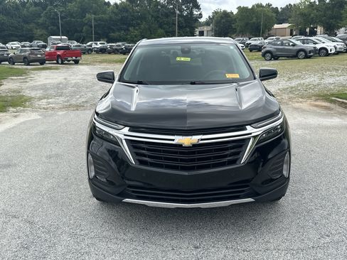 Used 2024 Chevrolet Equinox LT FWD image 2