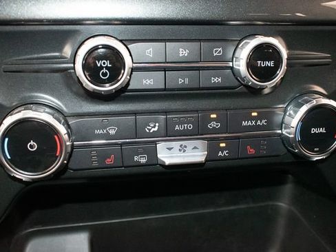 Used 2022 Ford F150 XLT w/ Equipment Group 302A High AWD/4WD image 28