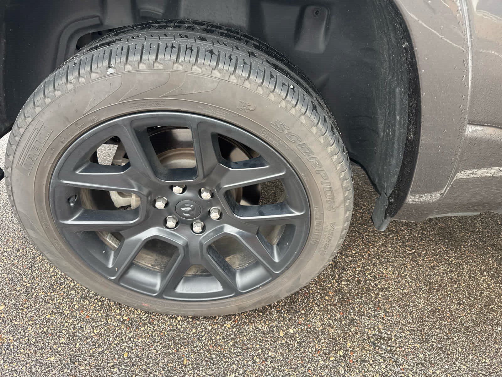 Used 2025 RAM 1500 Laramie w/ Night Edition AWD/4WD image 8